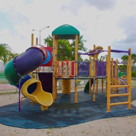 Casa Guerra En Maderos Residencial -Ideal Para Familias Канкун Екстериор снимка