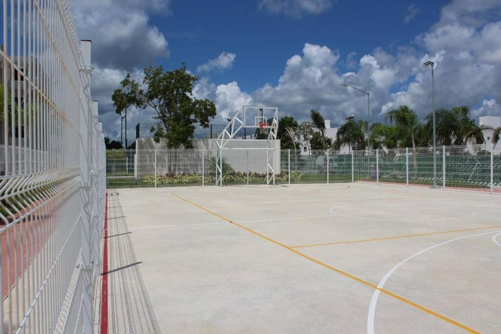Casa Guerra En Maderos Residencial -Ideal Para Familias Канкун Екстериор снимка